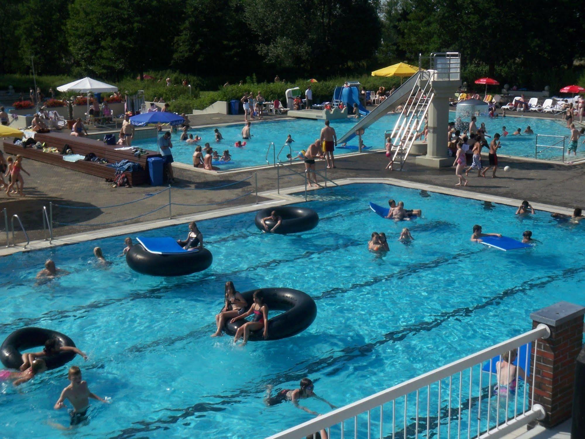 Hotel Am Badepark Bad Zwischenahn Zewnętrze zdjęcie